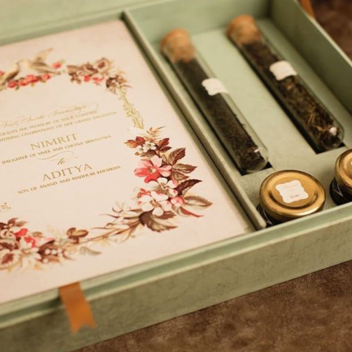 Sweet Honey Wedding Invite Hamper